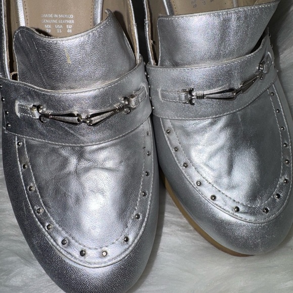 Stylish Silver Loafers for Women - Picture 4 of 12
